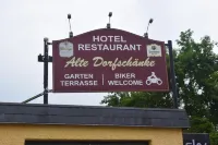 Alte Dorfschänke Hotels in Reil