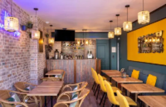 Hôtel de Lion Sur Mer