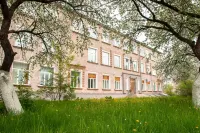 Tovarkovo Hotels in Dzerzhinsky District