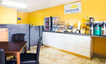 Days Inn by Wyndham Camilla