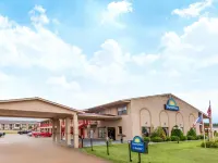 Days Inn by Wyndham Canton Hotels in Canton