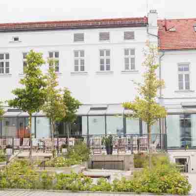 Parkhotel Putbus International Hotel Exterior