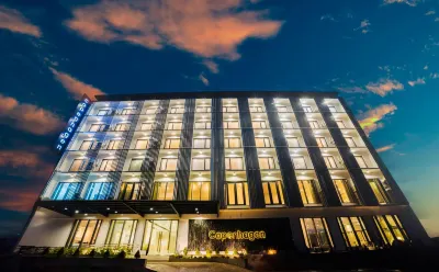 Copenhagen Residences - Ormoc Hotele w: 