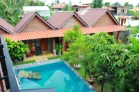 The Nature Villa and Cabanas - Beach