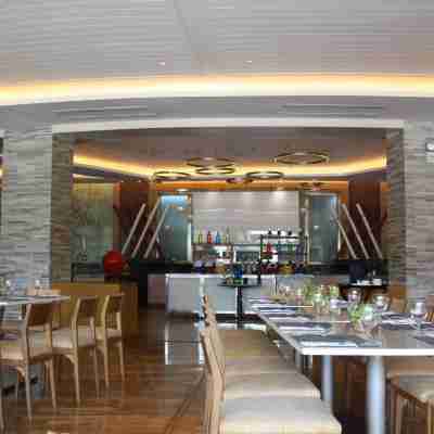 Luxurious Family Room Pico de Loro Dining/Meeting Rooms