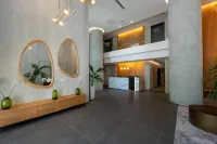 Charming 4BR APT with Stellar Sea View - Ocean View