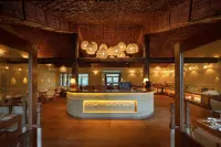 Green Mansions Jungle Resort - bar
