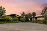 Mackenzie Country Lodge - 2 звезды