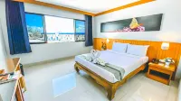 K2 Hotel @ Airport - parking