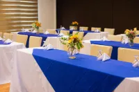 Microtel by Wyndham Cabanatuan - breakfast