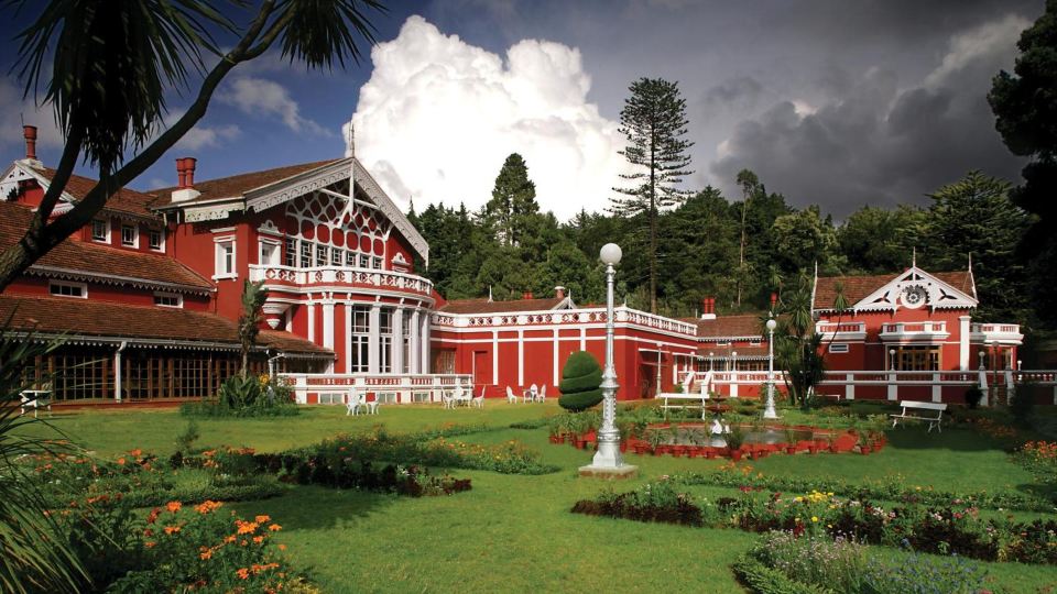 WelcomHeritage Fernhills Royal Palace