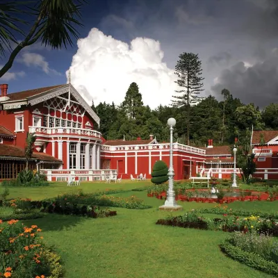 WelcomHeritage Fernhills Royal Palace Hotels in der Nähe von See von Ooty