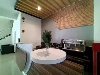 Front One Green Boutique Hotel Abepura - 早餐