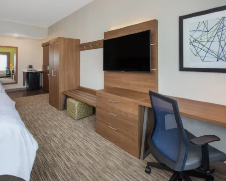 Holiday Inn Express & Suites CHICO by IHG Hotels in Chico