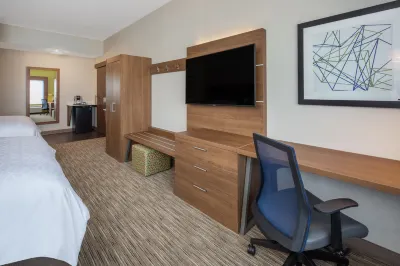 Holiday Inn Express & Suites Chico
