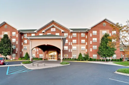 Hawthorn Suites by Wyndham Louisville East Hotels in Saint Matthews