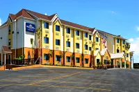 Microtel Inn & Suites by Wyndham New Braunfels Hotels in New Braunfels