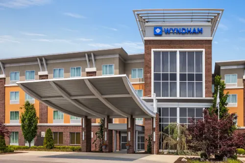 Wyndham Avon Hotels in Avon