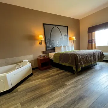 Super 8 by Wyndham Rolla