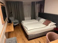Hotel Hecher - 3 estrellas