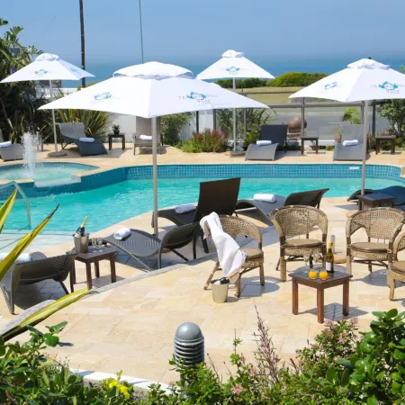Misty Waves Boutique Hotel