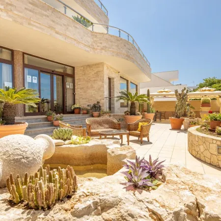 Hotel Salento Mirfran
