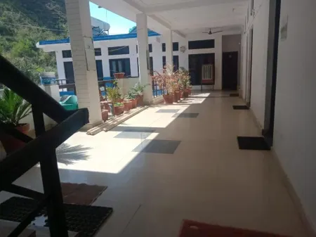 Vamoose Srishty Choice Отели в г. Рудрапраяг