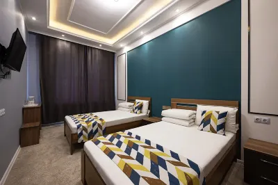 Double L Hotel Hotel in zona Interesarium