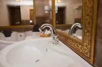 Zolotaya Liliya Hotel