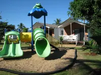 Cardwell Beachcomber Motel & Tourist Park Отели в г. Кардуэлл