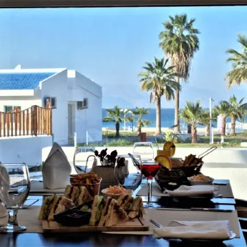 Holiday Beach Resort