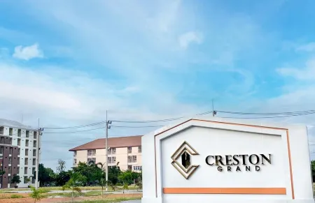 Creston Grand Hotel Suphan Buri Отели в г. Phak Hai