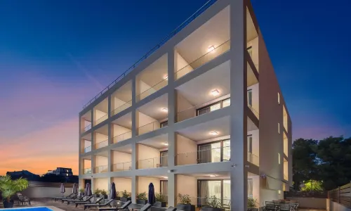 Ellure Luxury Suites