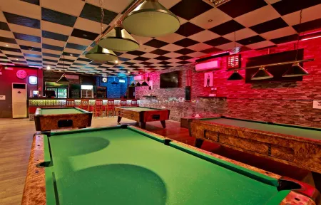 Mutrah Hotel Отели в г. Мускат