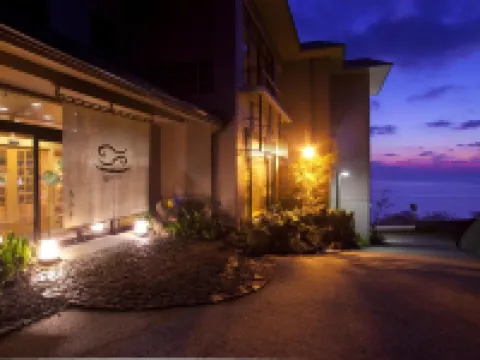 間人蟹と地魚料理／絶景展望檜風呂の宿　寿海亭 京丹後のホテル