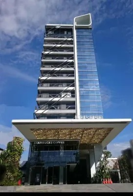 Uttara Apartment By Ferre Depok 호텔