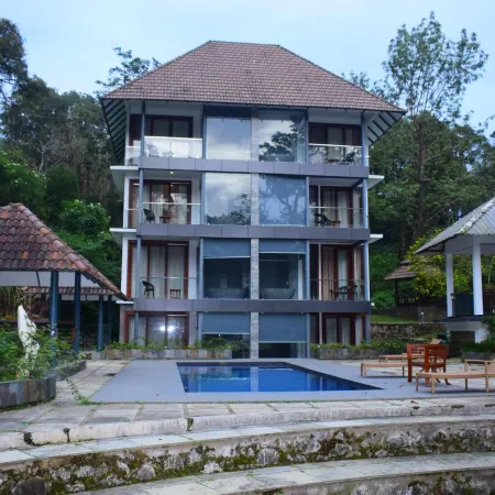 Elixir Woods Luxury Resort and Spa, Munnar
