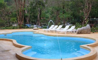 Suan Sai Yok Resort