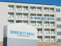 Wind City Hotel - parking
