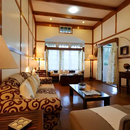 Cafe Shillong Bed and Breakfast