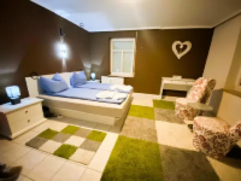 Hotel Zur Linde Hoteles en Nordsachsen