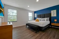 Encantada Resort Vacation Townhomes by Idiliq