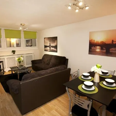 VICTORIA CENTRE APARTMENTS