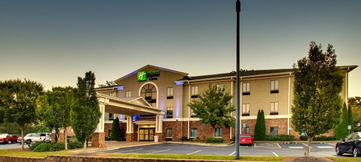 Holiday Inn Express & Suites ATLANTA NW - POWDER SPRINGS by IHG Hotels in Cobb County