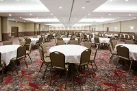 Holiday Inn Express & Suites Willmar by IHG