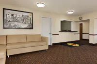 Super 8 by Wyndham Sikeston/Miner Area فنادق في Miner