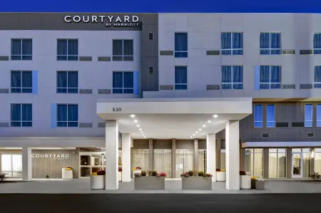 Courtyard Hamilton Отели в г. Трентон