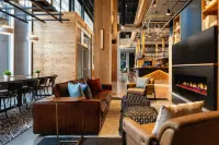 Moxy Minneapolis Downtown Hotels in Minneapolis
