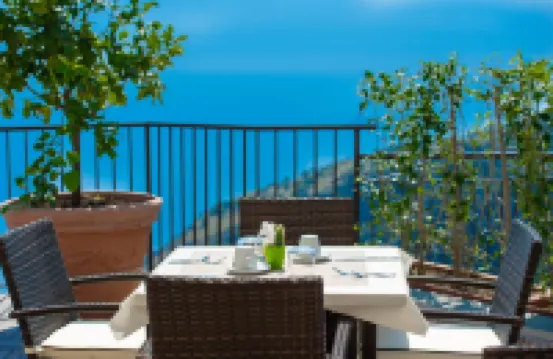 Villa Paradise Resort