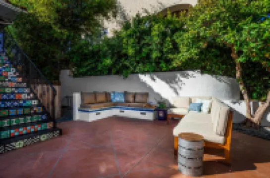 Blue Sands Inn, A Kirkwood Collection Hotel